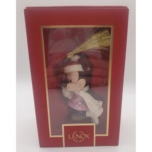 Minnie Mouse Lenox Disney 2022 Figurine Ornament Snow Games Snowball Fight